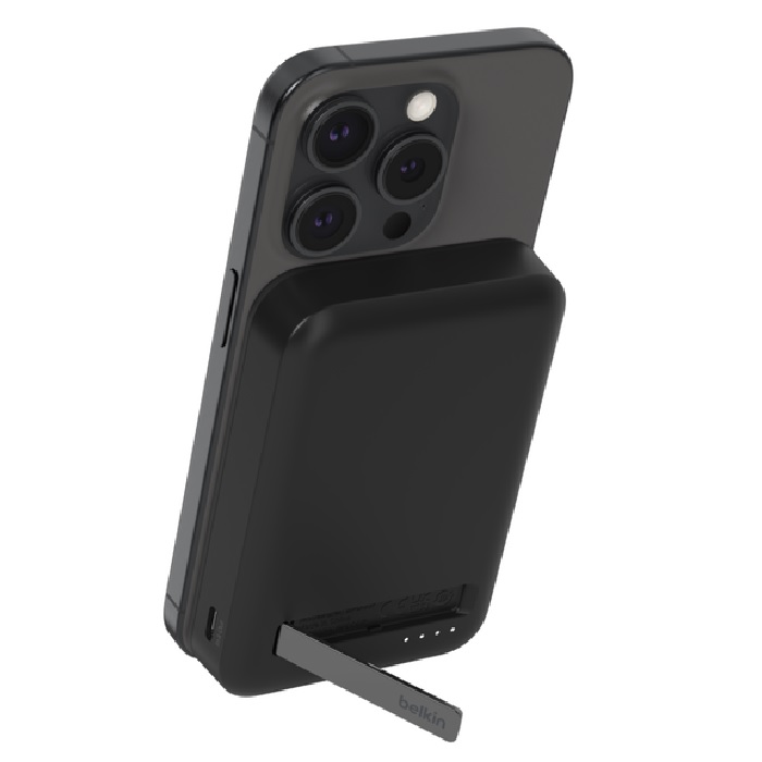 Belkin BoostCharge Pro 8k mAh Magnetic Power Bank With Qi2 + USB-C Cable (1M) - Black(BPD007BTBK)