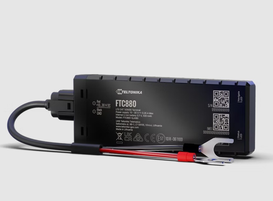 Teltonika FTC880 Next-generation 4G LTE Cat 1 battery-mounted vehicle GPS Tracker with Enhanced GNSS Accuracy and IP69K Resistance